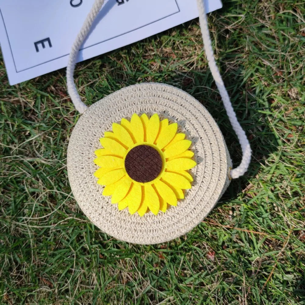 Handmade Straw Flower Shoulder Bag