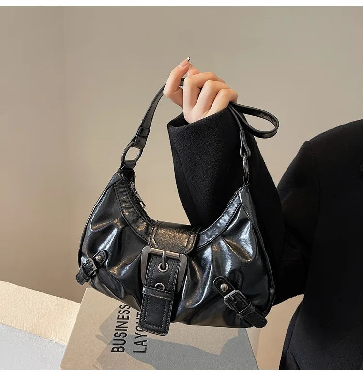 Retro Pleated Hobo Bag