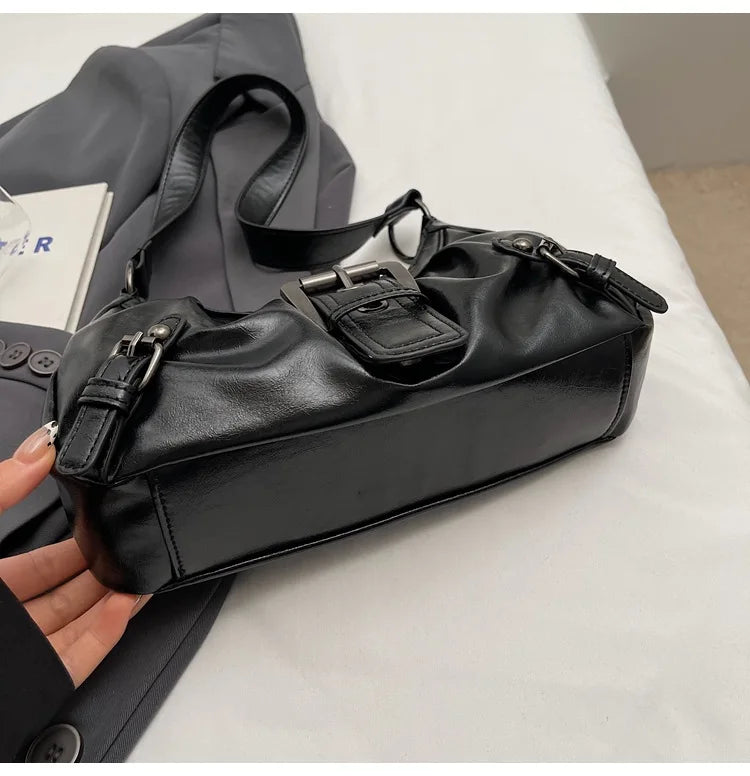 Retro Pleated Hobo Bag