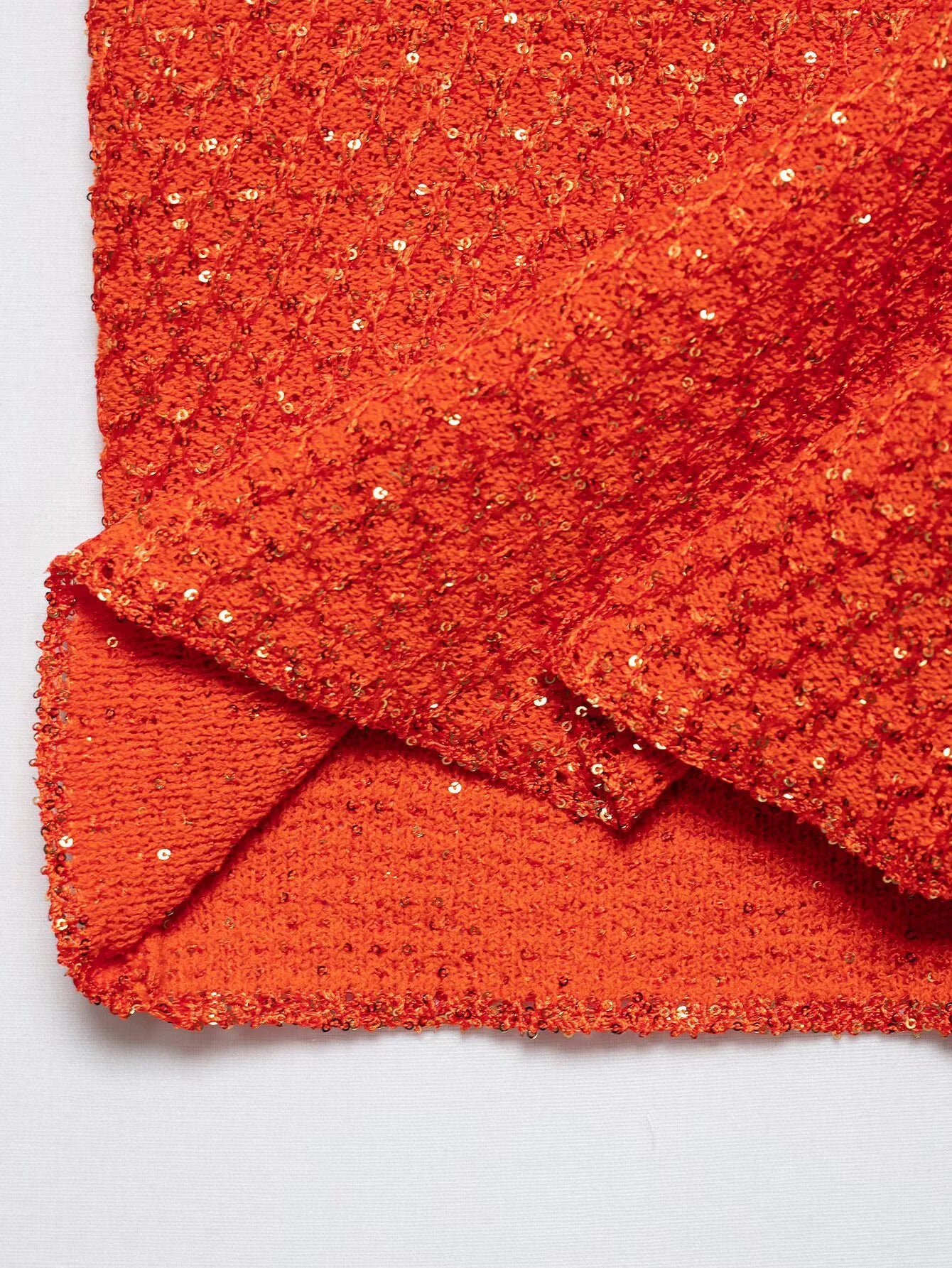 Pearl-Embellished Knitted Vest – Elegant Knit Top