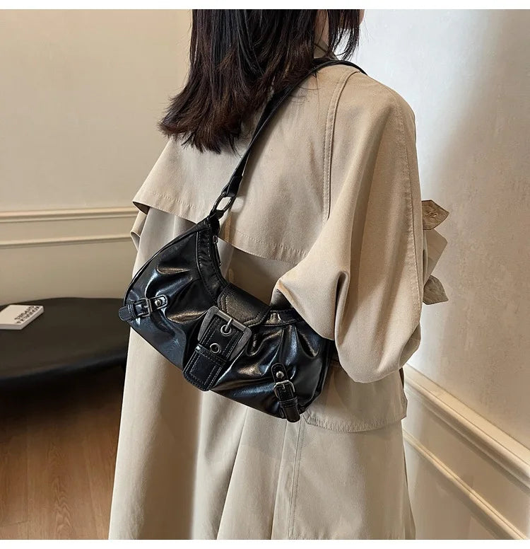 Retro Pleated Hobo Bag