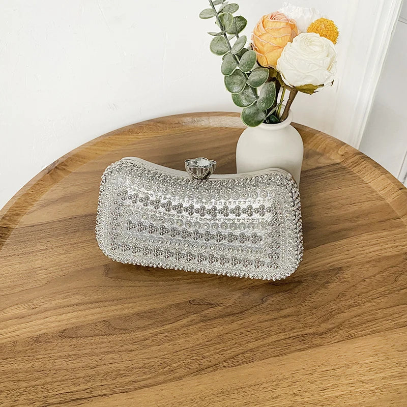Vintage Beaded Chain Clutch – Wedding & Party Bag