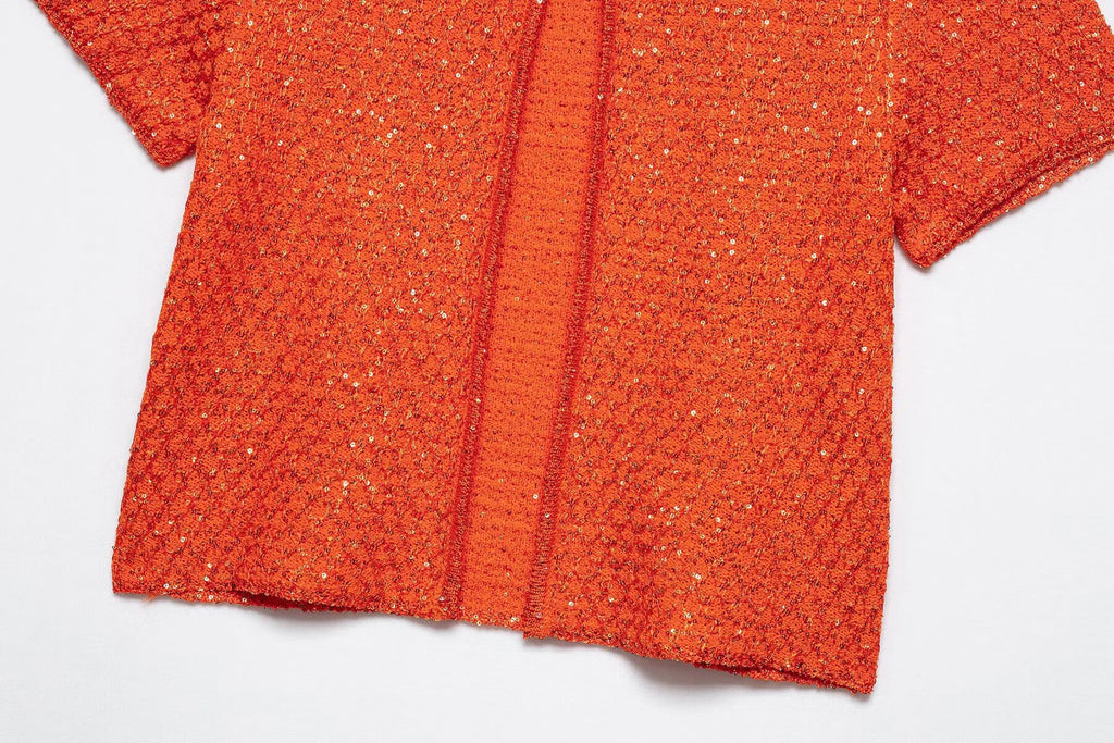Pearl-Embellished Knitted Vest – Elegant Knit Top