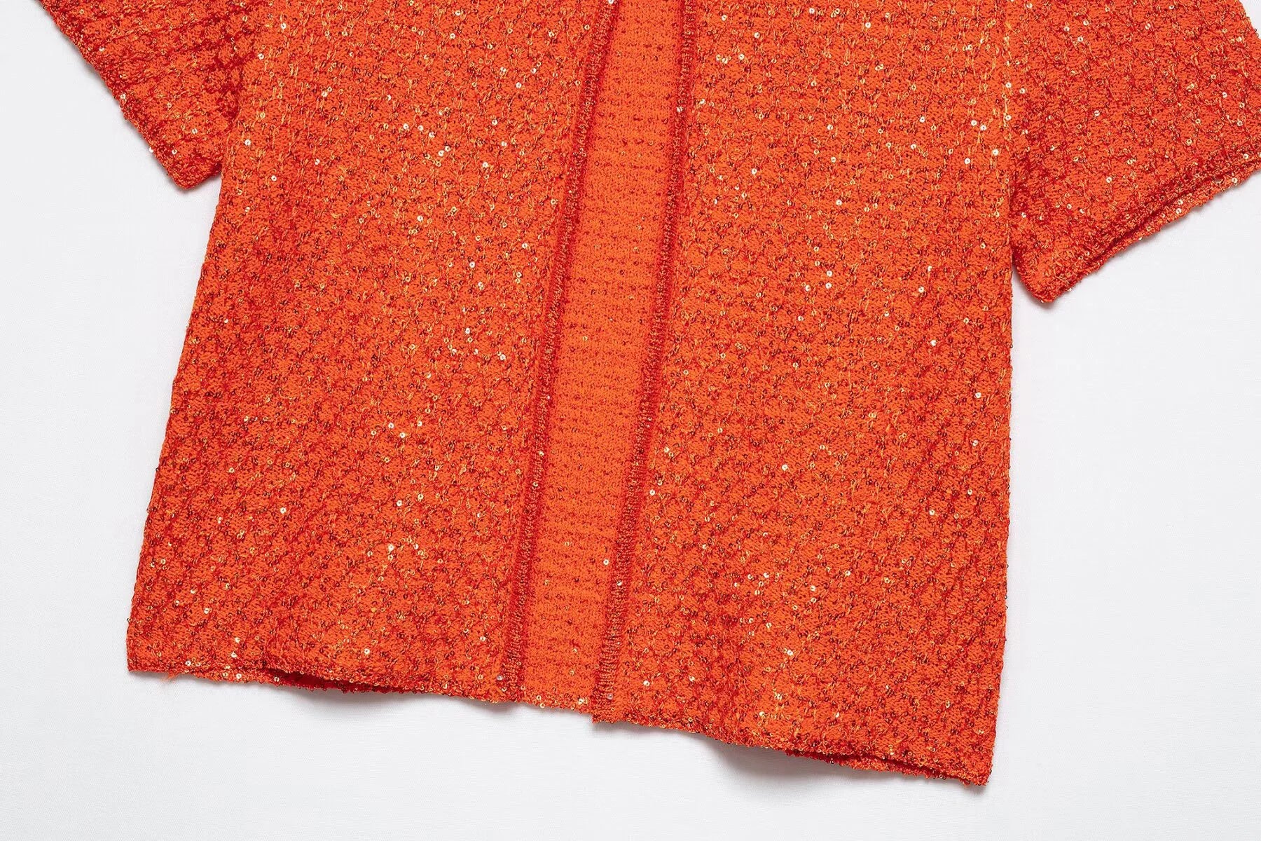 Pearl-Embellished Knitted Vest – Elegant Knit Top